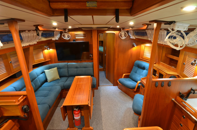 Hallberg-Rassy 46 - Freezing Rain