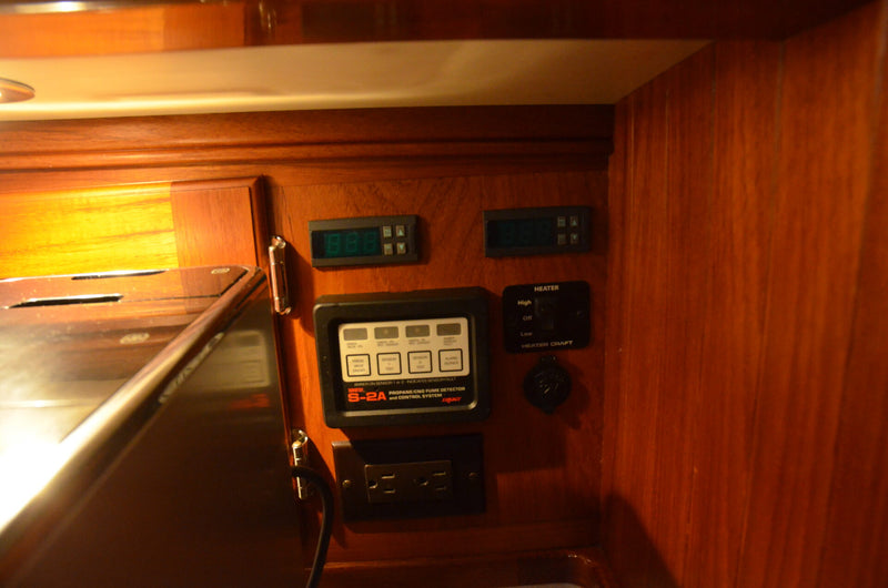 Waterline 55 - DELPHINA