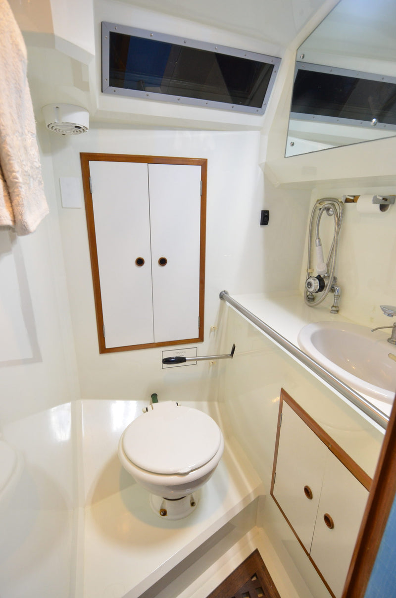 Camper & Nicholson 48 Raised Salon Ketch - SALT