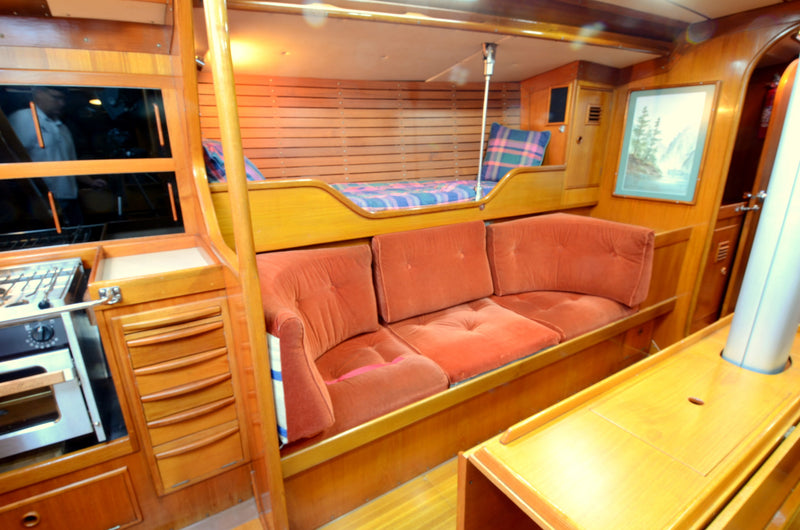 Swan 441 - Silver Apple