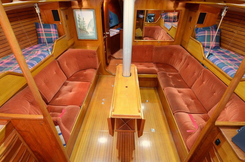 Swan 441 - Silver Apple
