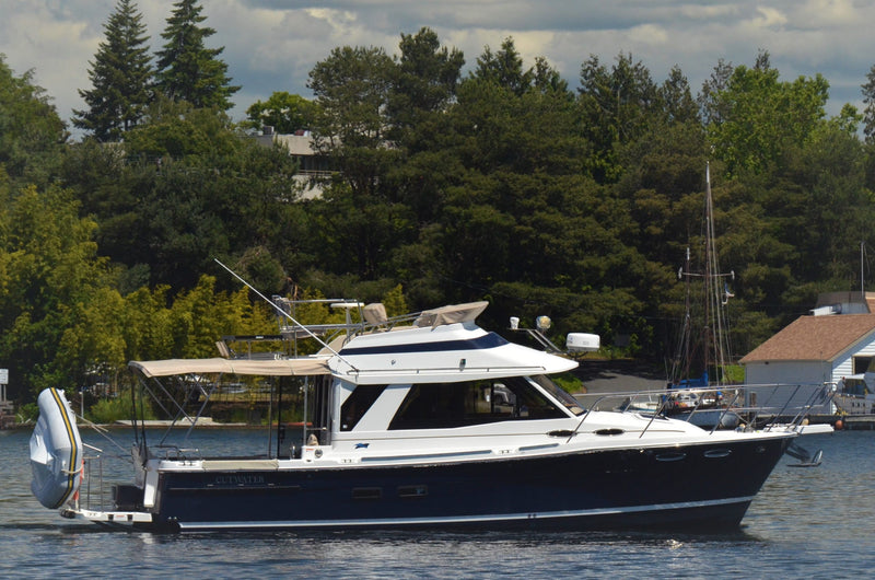 Cutwater 30 Command Bridge - GRACE