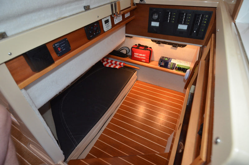 Cutwater 30 Command Bridge - GRACE