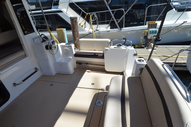Cutwater 30 Command Bridge - GRACE