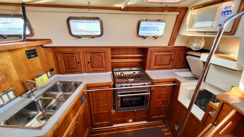 2003 Saga 43- LEGACY