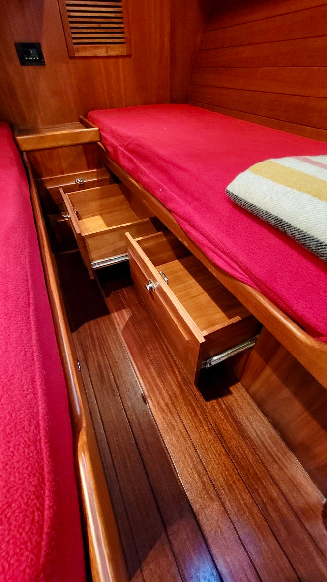 Gorbon Pilothouse 53- Full of Dreams
