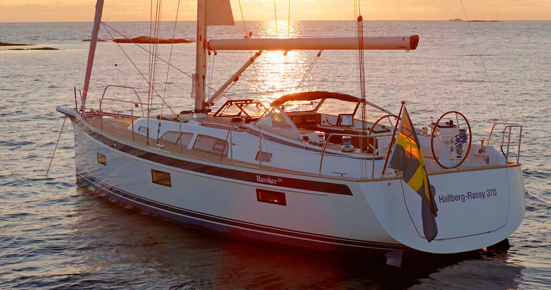 Hallberg-Rassy 370