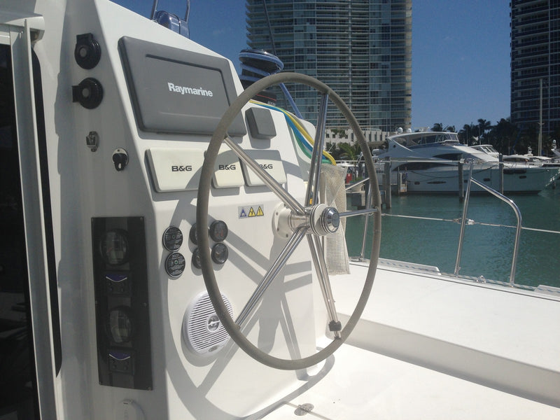 Outremer 49 - Stray Cat