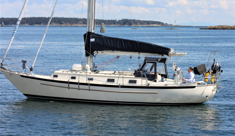 Pacific Seacraft 37_Summer Breeze