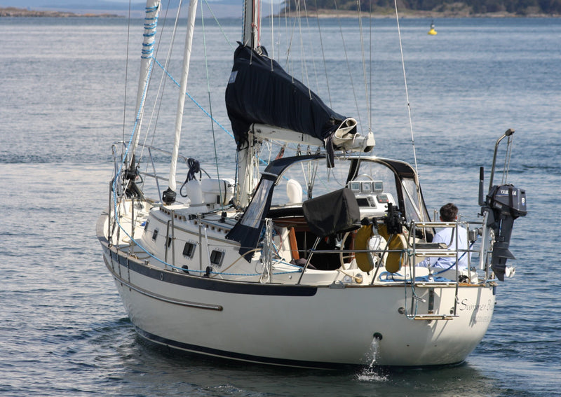 Pacific Seacraft 37_Summer Breeze