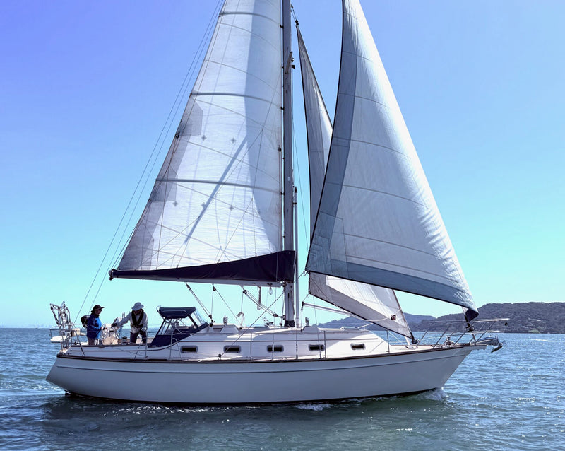 1999 Island Packet 380 SOLITUDE