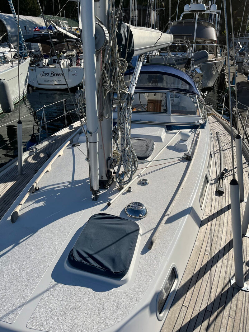 Zube - Hallberg-Rassy 39