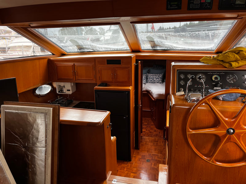 Ocean Alexander 440 Sundeck CPMY - GOOD VIBRATIONS