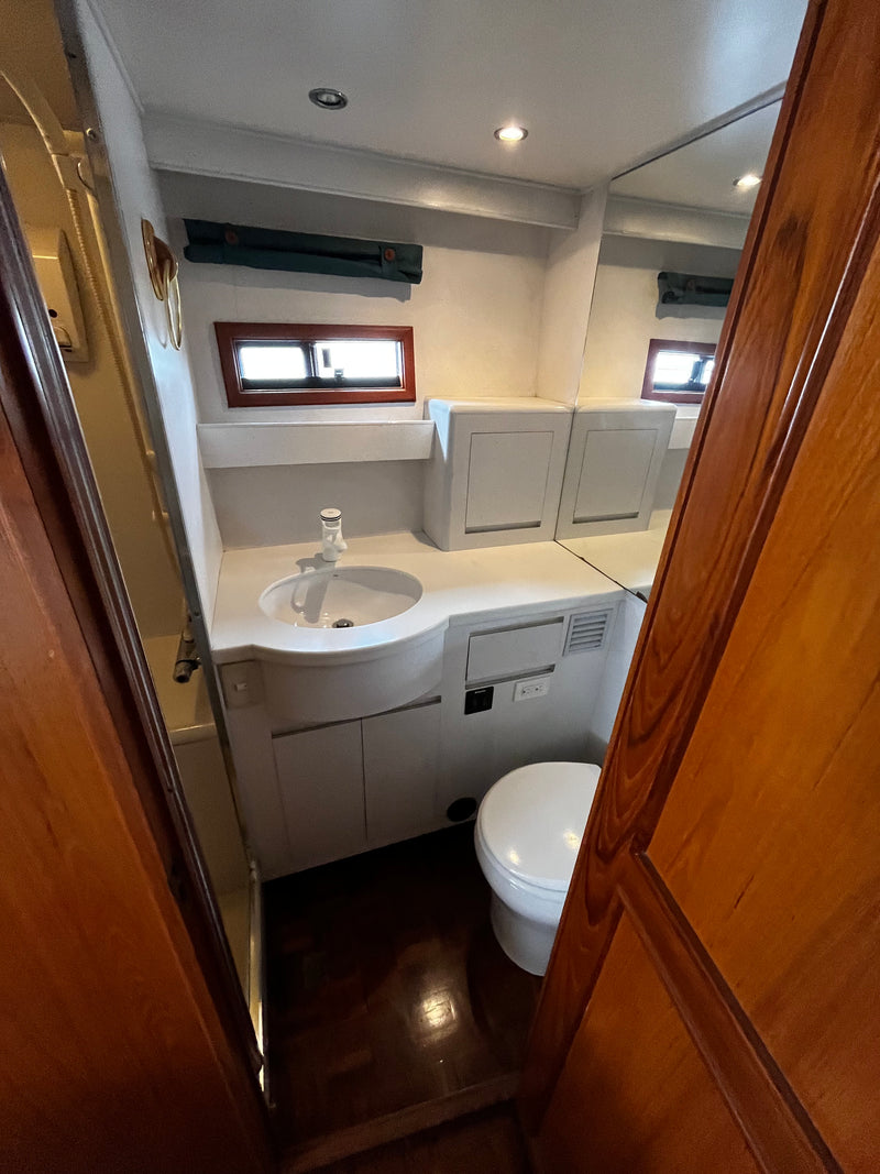 Ocean Alexander 440 Sundeck CPMY - GOOD VIBRATIONS