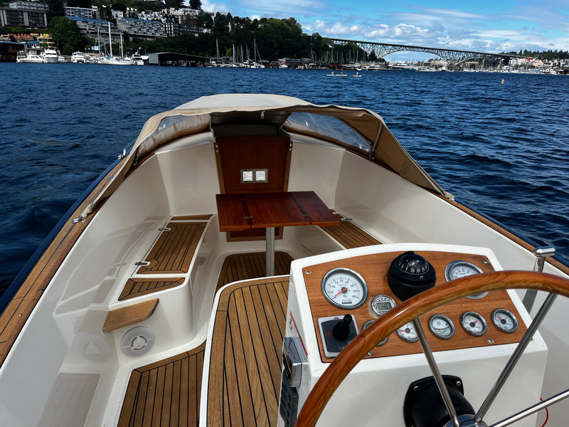 AdmiralsTender C28 - LA FENICE