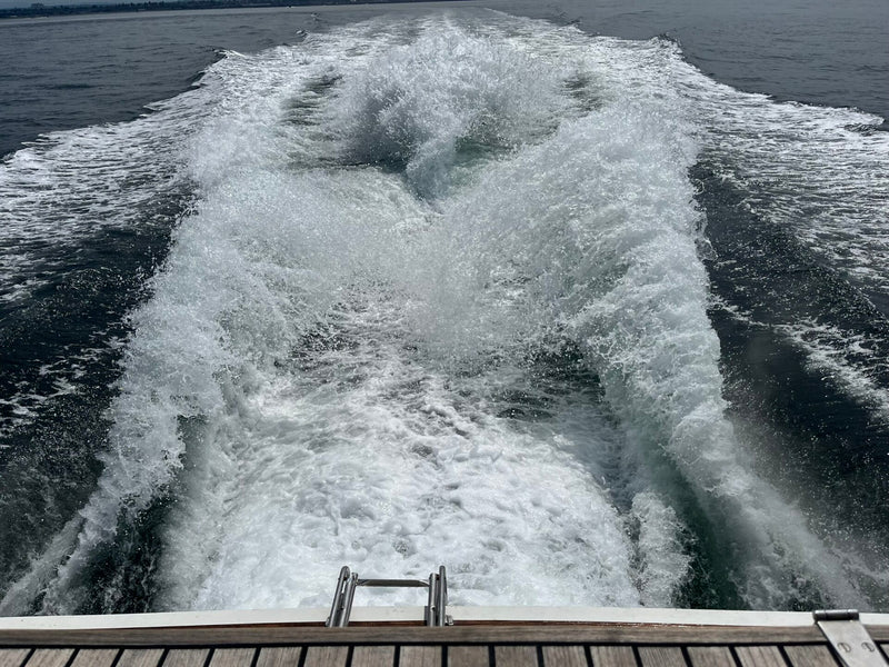 2002 Roger Hill 42' Powercat - FAST FORWARD