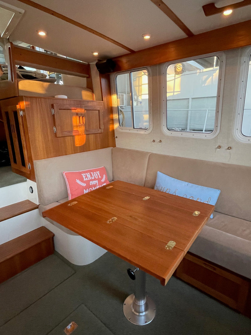 2006 Nordic Tug 32 - Snug Tug