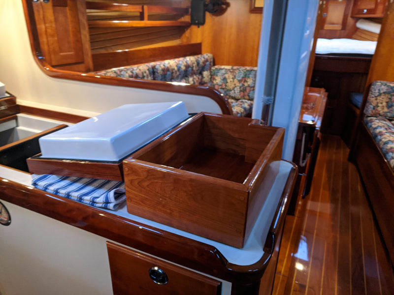 Valiant 42 Surf Ride