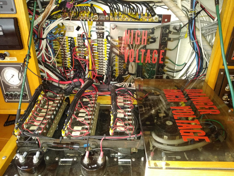 Nordic 46 Raised Salon - LIMELIGHT