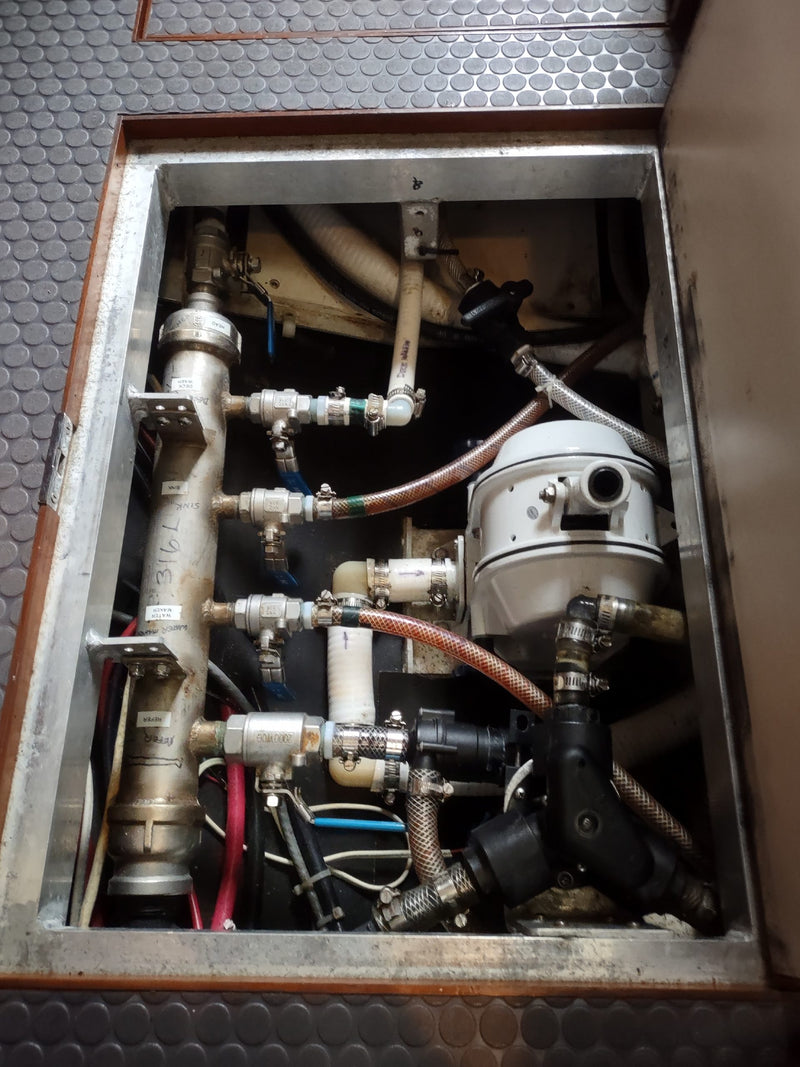 2005 Brewer 35 - Millie J