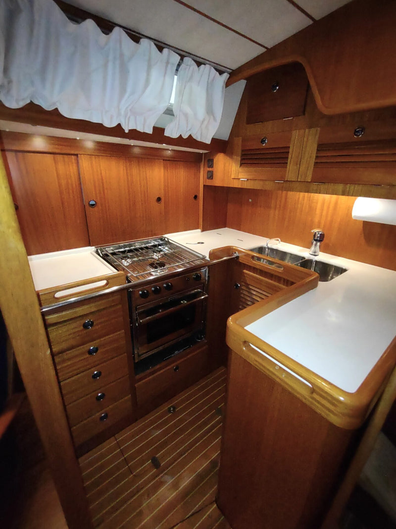 Hallberg-Rassy 46 - Allura
