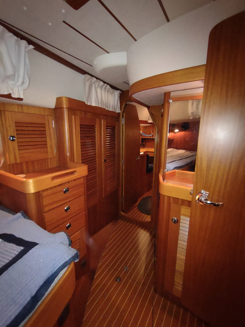 Hallberg-Rassy 46 - Allura