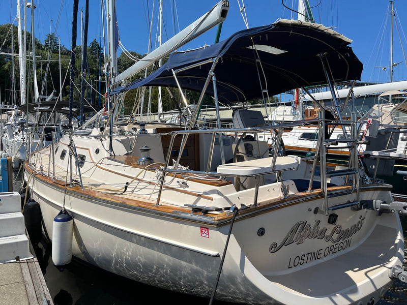 2001 Island Packet 380 "Alpha Leonis"