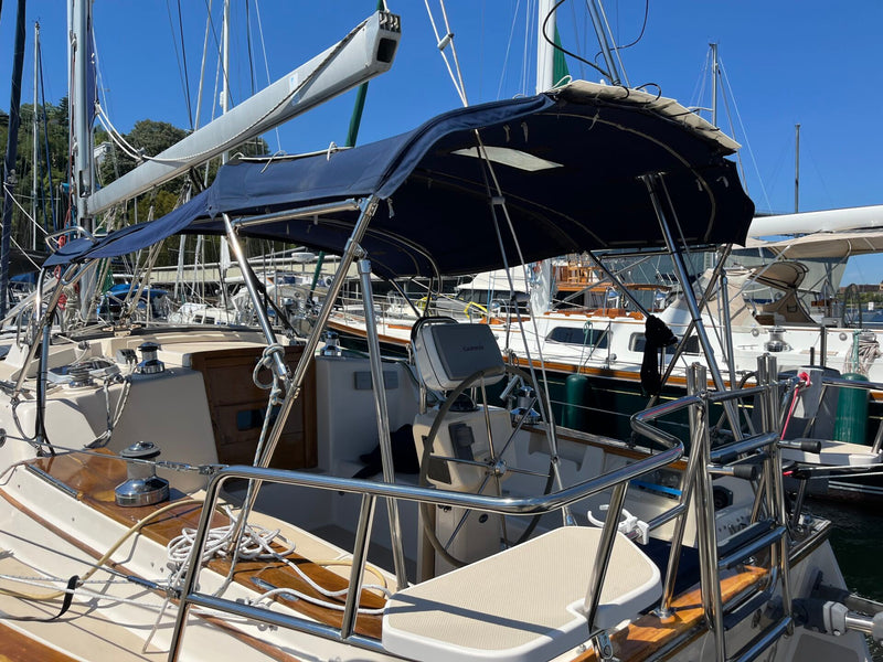 2001 Island Packet 380 "Alpha Leonis"