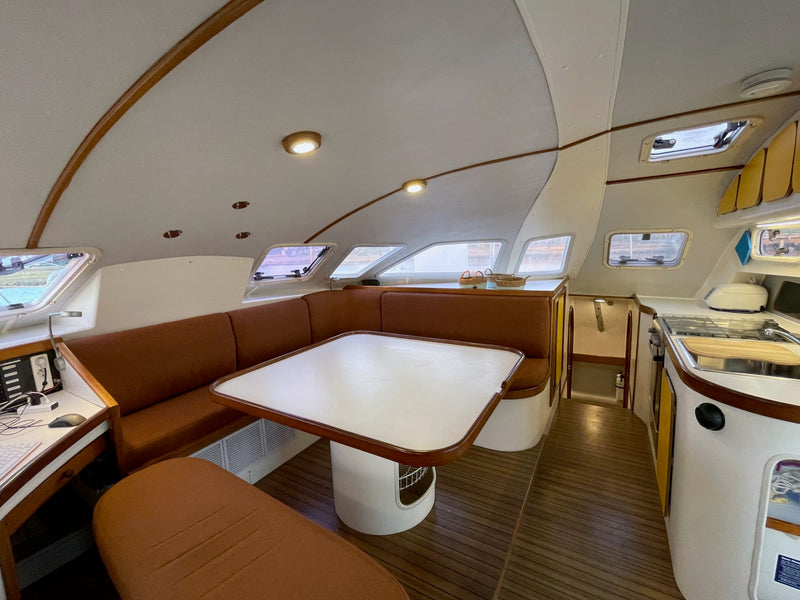 1999 Outremer 50S - Wasco