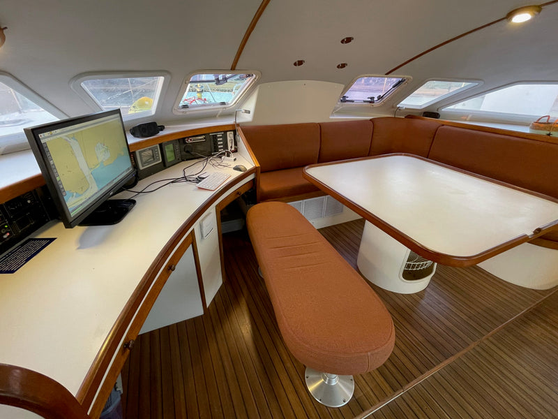 1999 Outremer 50S - Wasco