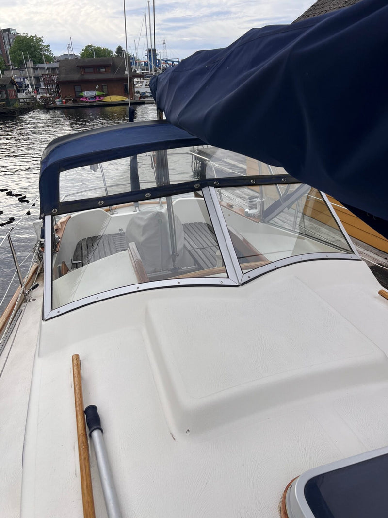 1975 Hallberg-Rassy Monsun 31 NARWHAL