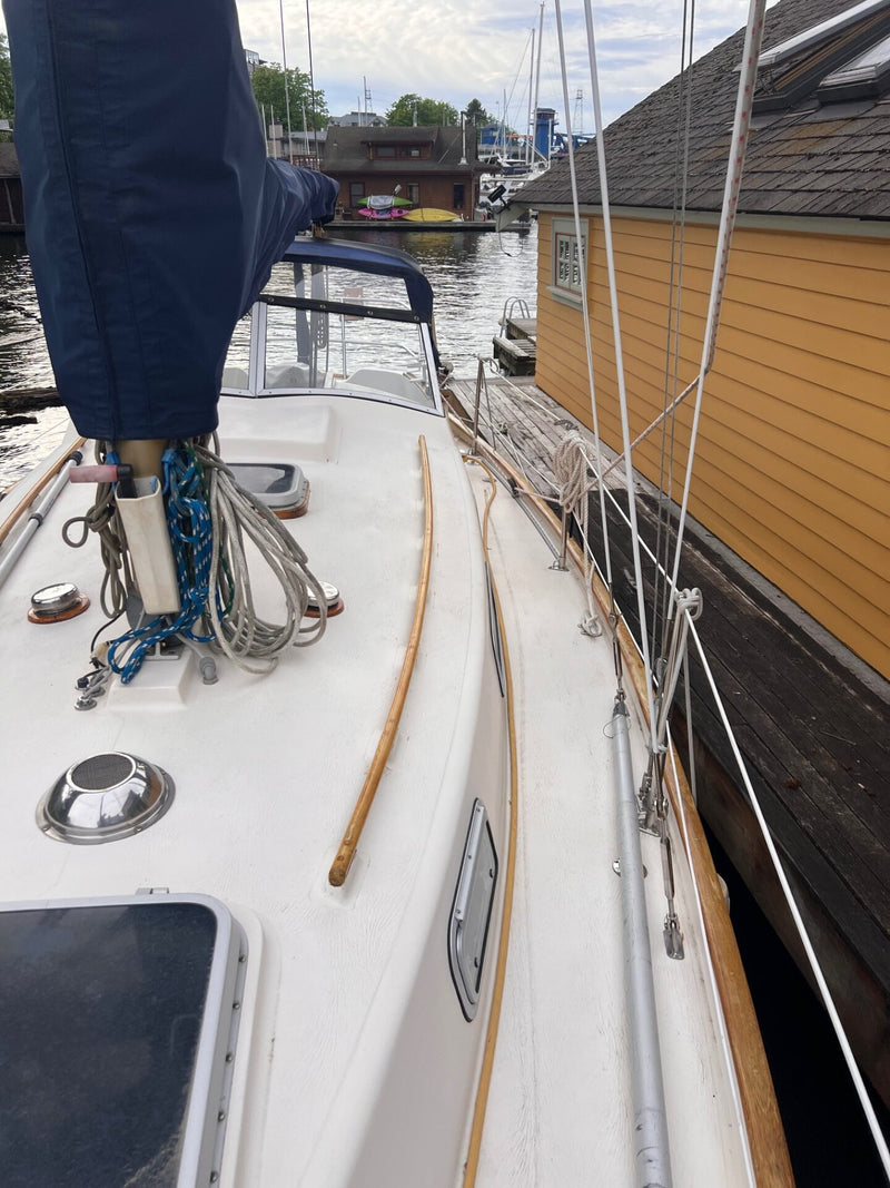 1975 Hallberg-Rassy Monsun 31 NARWHAL