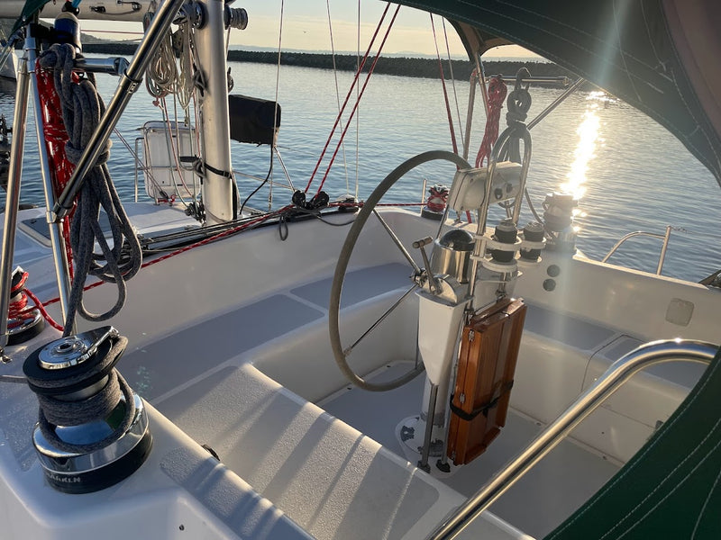 CAPAZ - Perry Pilothouse 48