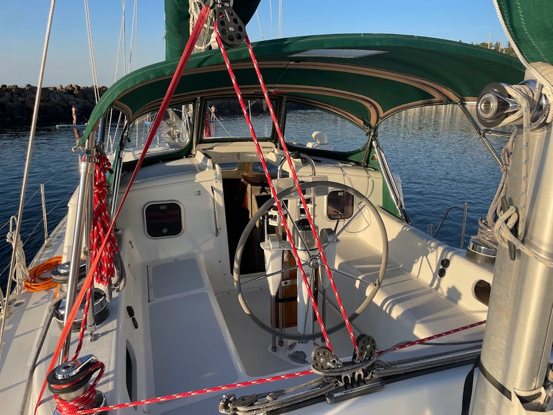 CAPAZ - Perry Pilothouse 48