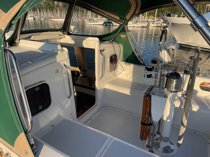 CAPAZ - Perry Pilothouse 48