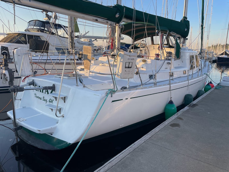 CAPAZ - Perry Pilothouse 48