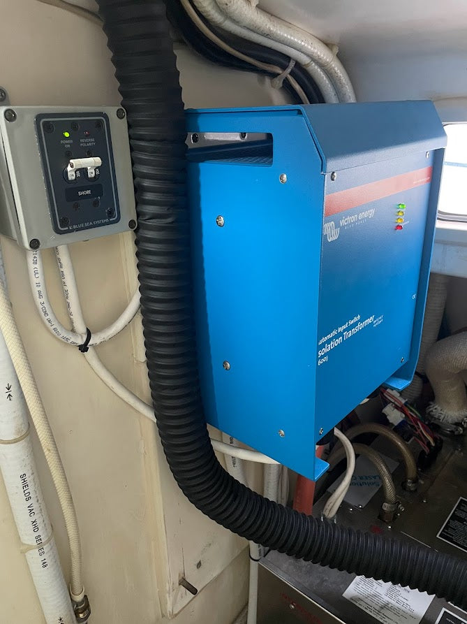 CAPAZ - Perry Pilothouse 48