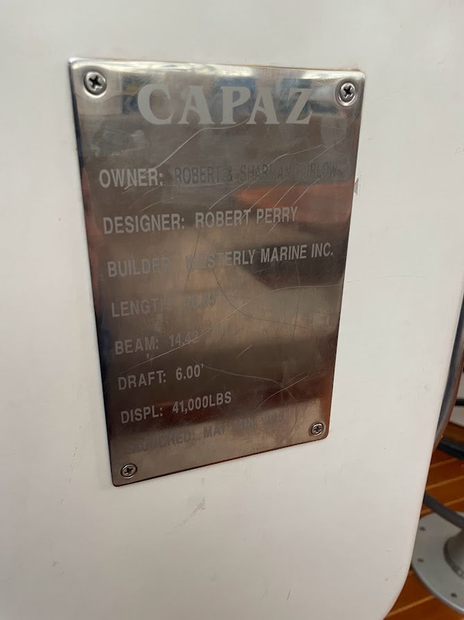 CAPAZ - Perry Pilothouse 48