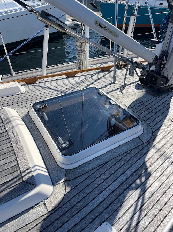 Hallberg-Rassy 42 Legacy