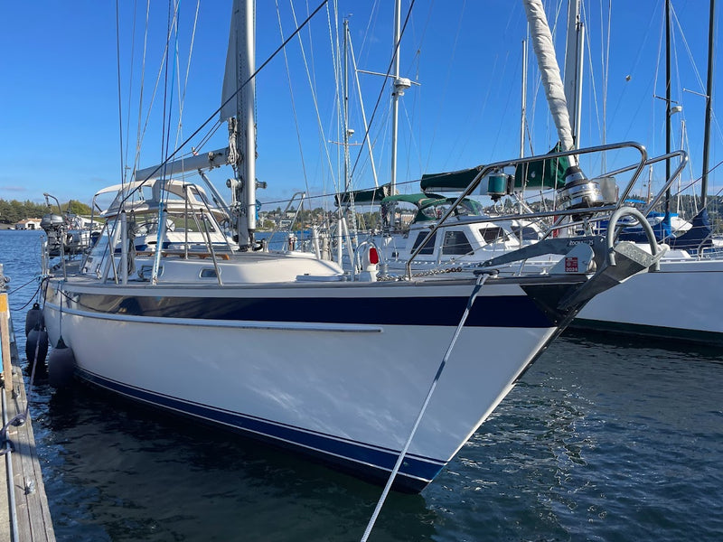 Hallberg-Rassy 42 Legacy