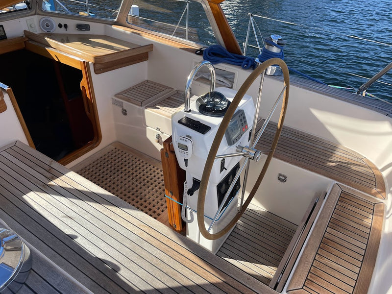 Hallberg-Rassy 42 Legacy