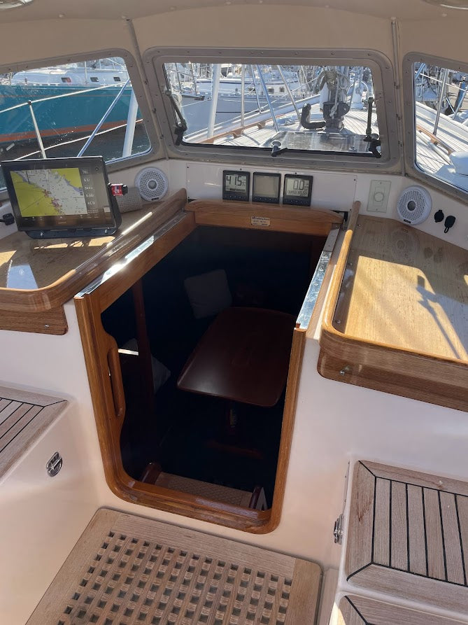 Hallberg-Rassy 42 Legacy