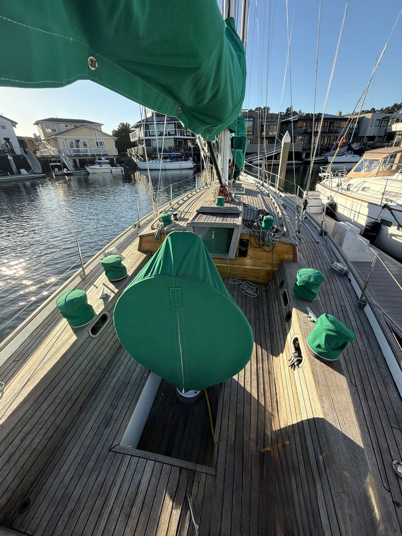 Chuck Burns Custom Schooner - SIR EDMUND