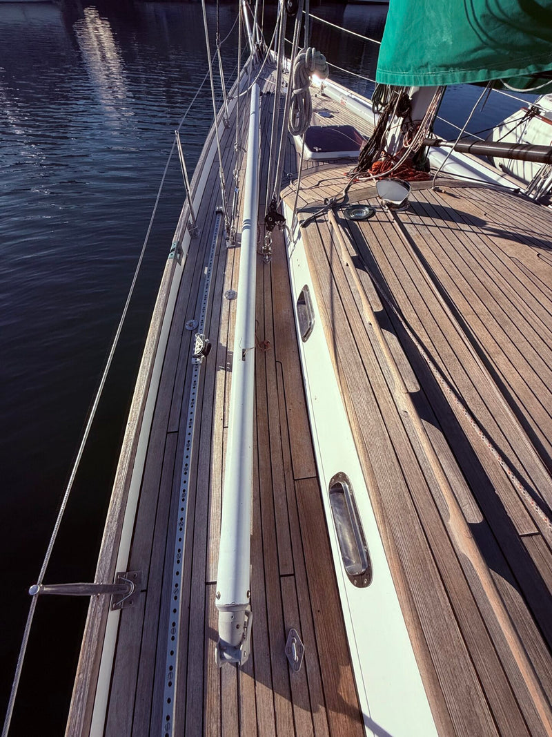 Chuck Burns Custom Schooner - SIR EDMUND