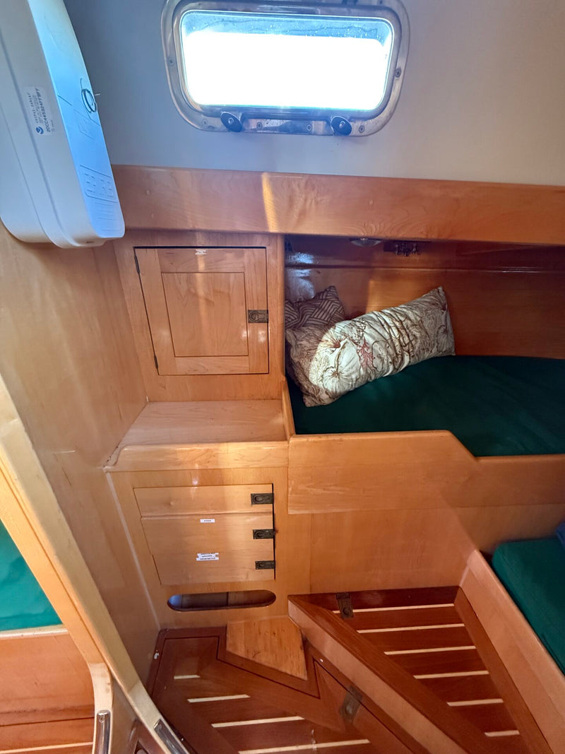Chuck Burns Custom Schooner - SIR EDMUND