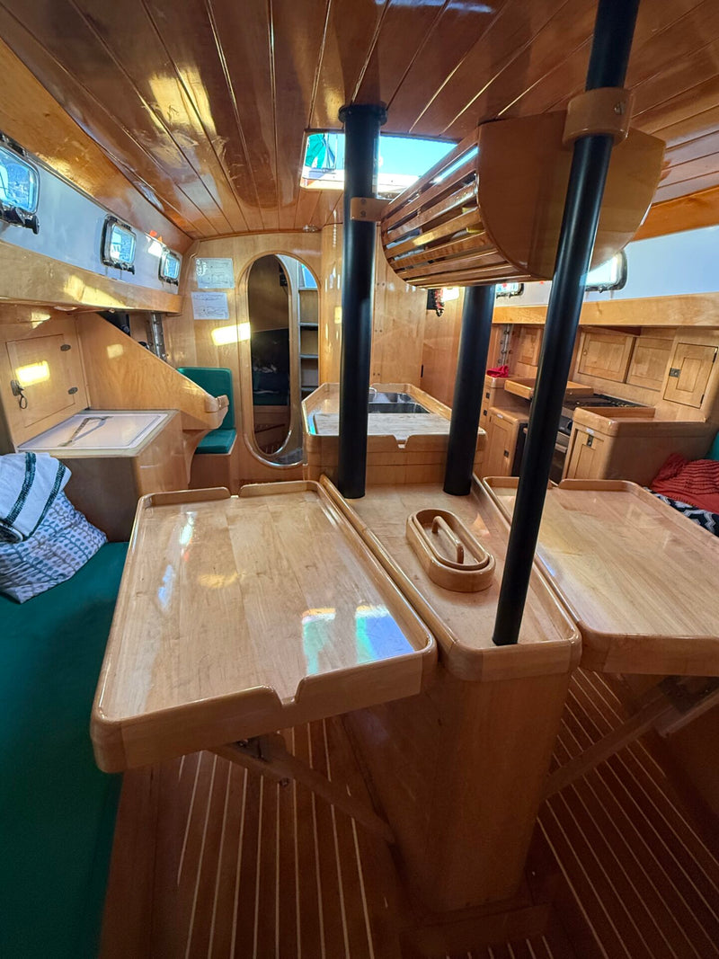Chuck Burns Custom Schooner - SIR EDMUND