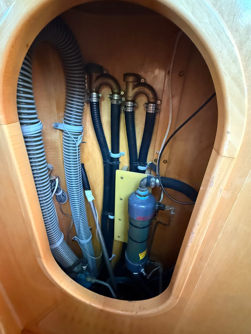 Chuck Burns Custom Schooner - SIR EDMUND
