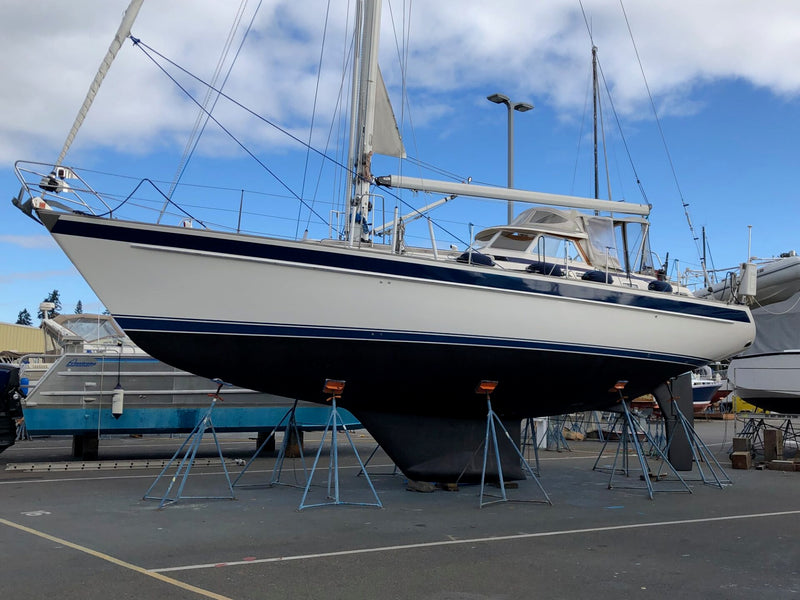 Hallberg-Rassy 42 Legacy