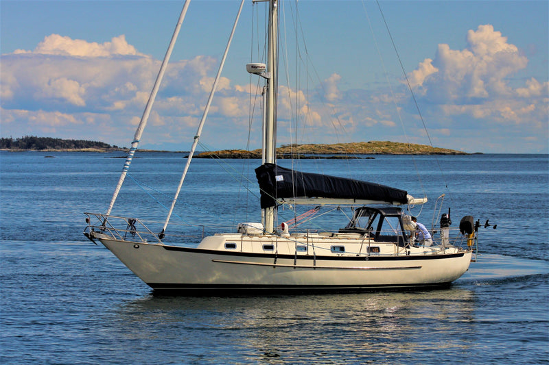 Pacific Seacraft 37_Summer Breeze