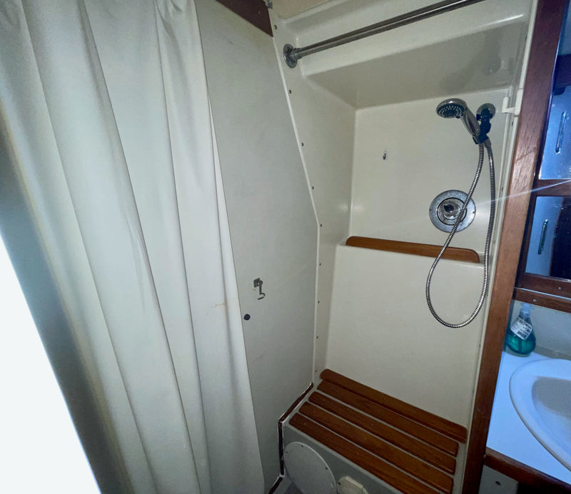 Sceptre 41 Utopias